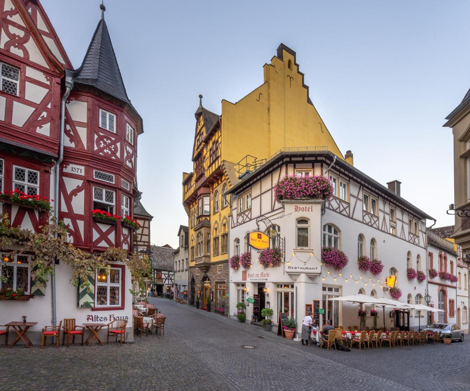 Hotel Am Markt Bacharach Bagian luar foto