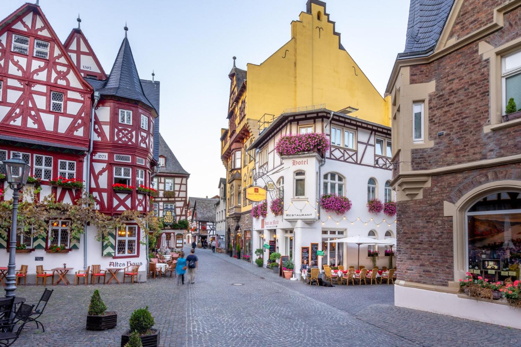 Hotel Am Markt Bacharach Bagian luar foto